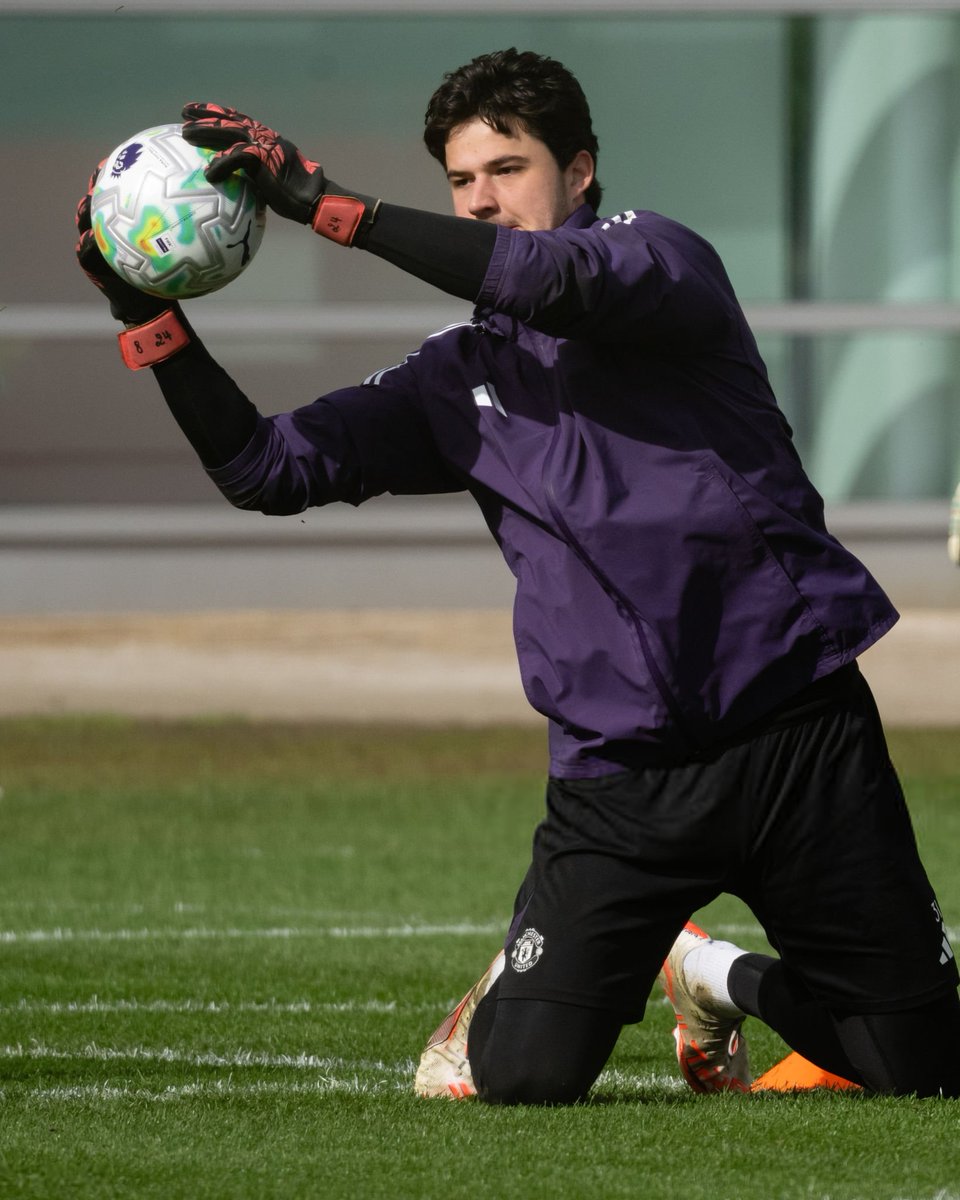 MUFCEDIT tweet media