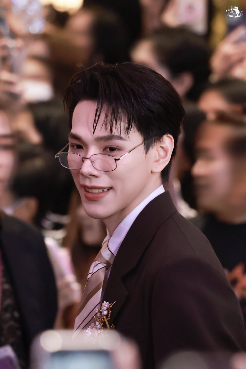 [250312]
เป็นคนที่เปล่งประกายที่สุดในฝูงชน✨

DAOU 9ENT X SIAM PARAGON
#DAOUx9entawards2026 
#ต้าห์อู๋ #DAOU #oueiija