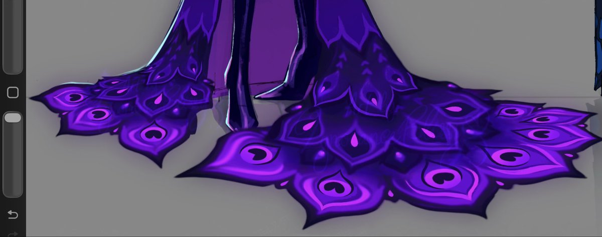 Retouching the ends of the dress is genuinely so relaxing I can’t lie