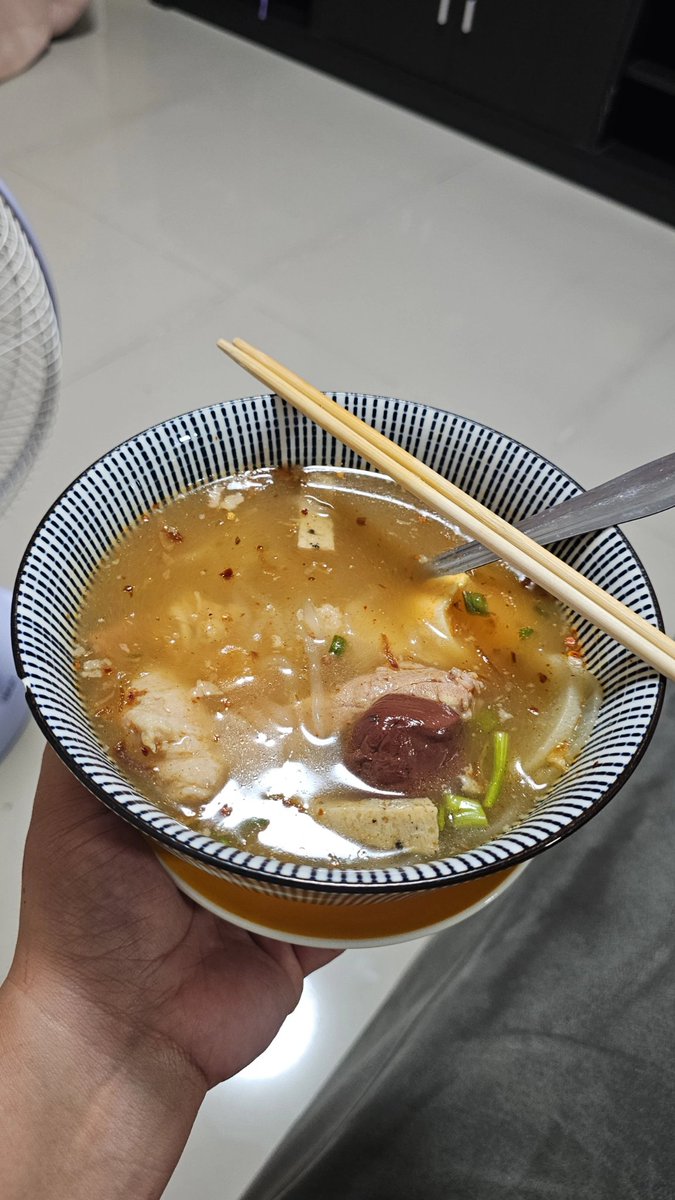 เวลาดิ่งๆและได้ซดอะไรร้อนๆนี่มันรู้สึกดีจัง 🫠