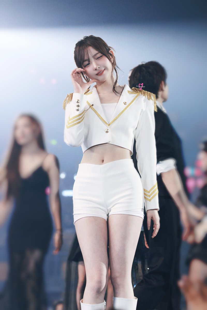 260218

#tripleS #정하연 #HAYEON
#하연 #JEONGHAYEON #트리플에스