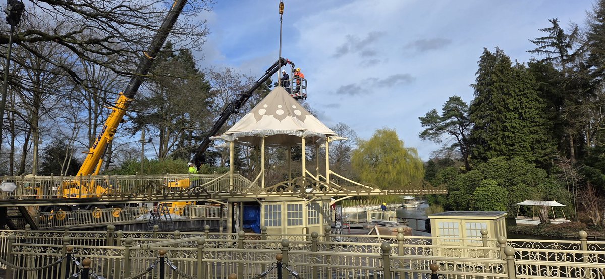 chesterfield tweet media