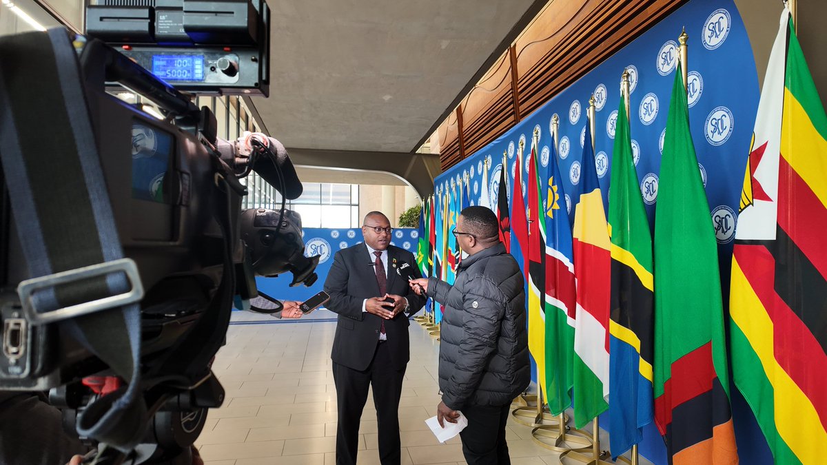 ZambiaMFAIC's tweet image. The Minister of Foreign Affairs and Int'l Cooperation of the Republic of Zambia, Hon. Mulambo Haimbe, has called for stronger regional cooperation and resilience among Member States during the meeting of the  #SADC Council of Ministers taking place in #Pretoria, South Africa.