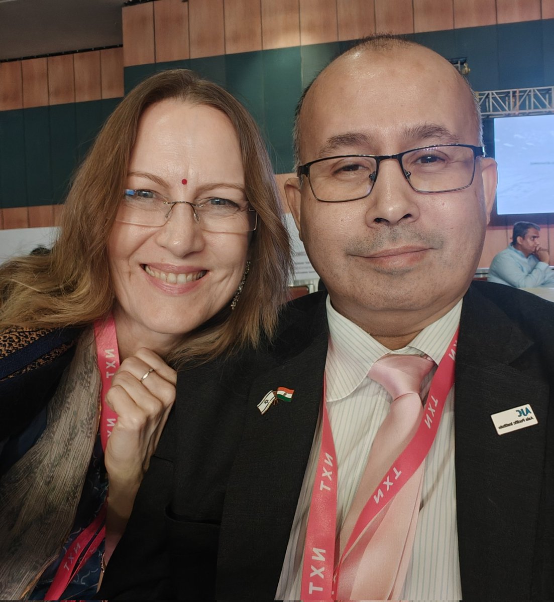 Sᴜᴢᴀɴɴᴇ Bᴇʀɴᴇʀᴛ tweet media