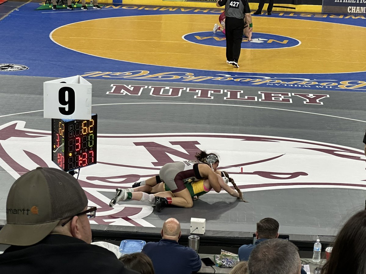 PBurg HS Lady Liners Wrestling tweet media