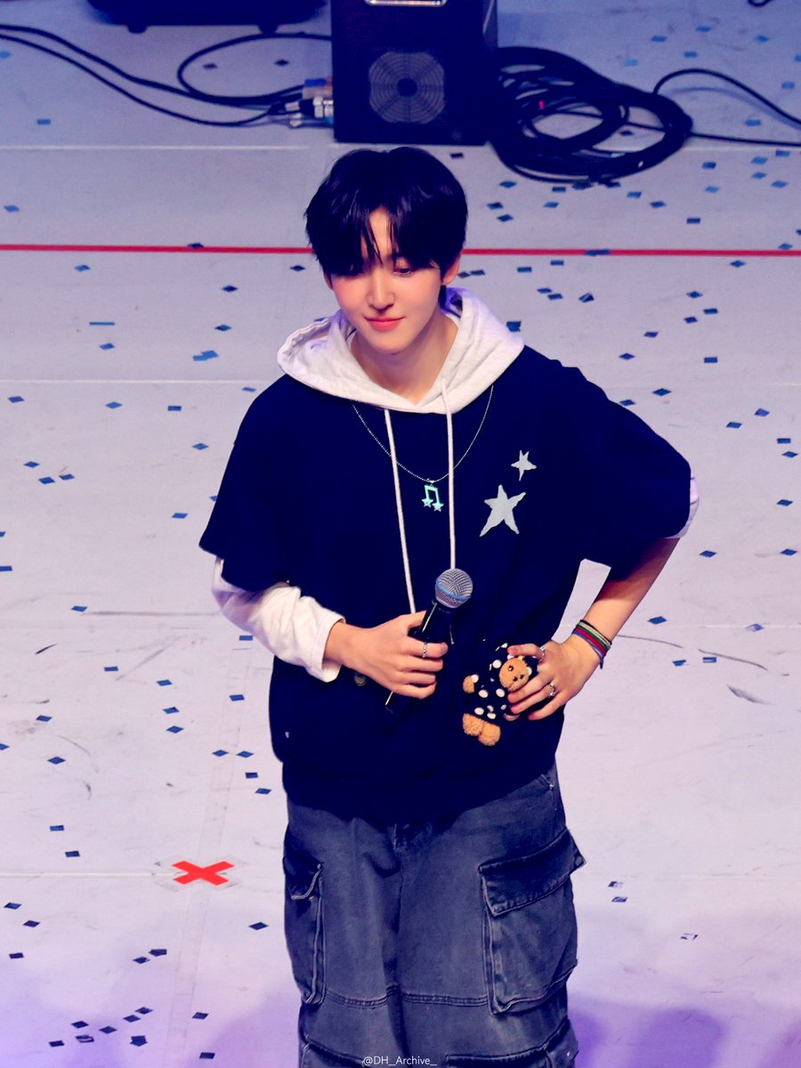 DH_Archive_'s tweet photo. 260228
2026 KickFlip FAN-CON <From KickFlip, To WeFlip> in 대구
엔딩 소감

#처음불러보는동현이의twenty
#동현 #Donghyeon #킥플립 #KickFlip https://t.co/cbq5sCeJcf