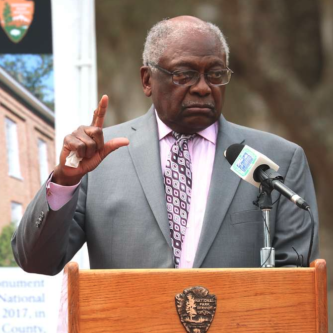 DecisionDeskHQ's tweet photo. Longtime Rep. Jim Clyburn (D) just announced that he WILL seek reelection in 2026 after flirting with retirement. First elected in 1992, the longtime party leader will seek an 18th term in the U.S. House. https://t.co/HAWMF5yDdc