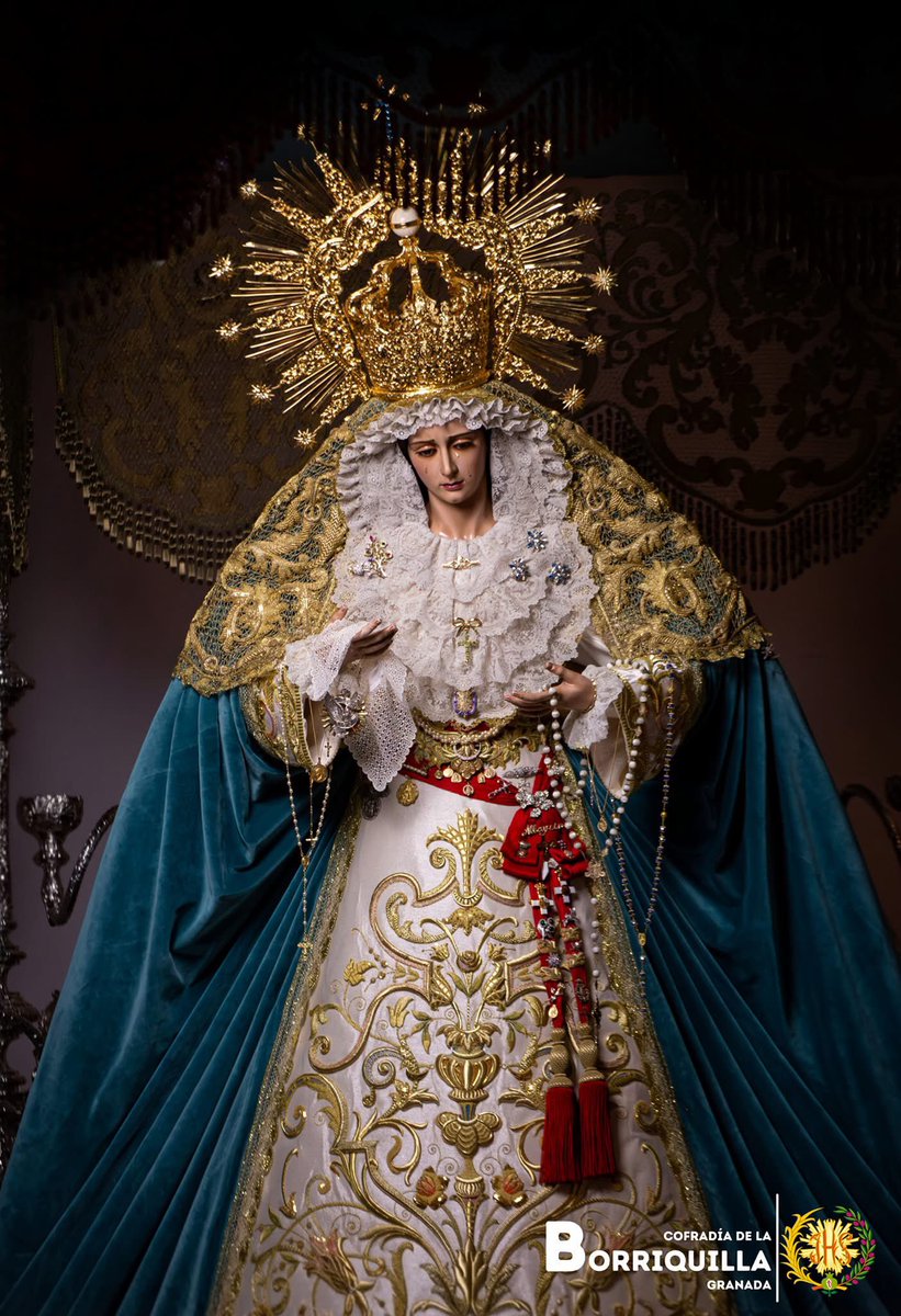 mabernalsanchez's tweet photo. GRANADA | La virgen de la Paz en su paso de palio https://t.co/4Lu9p0L7i8