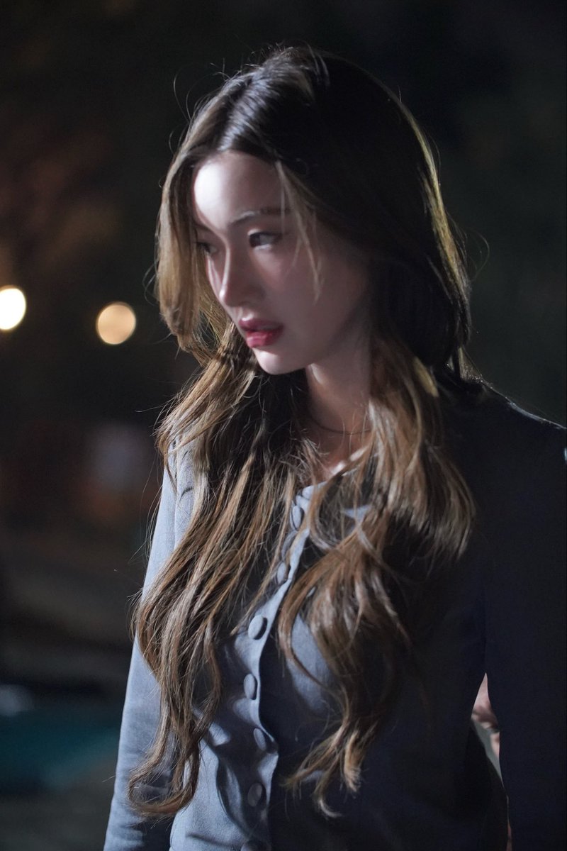 คุณไวน์ลุคนี้สวยเท่พอปะคับ 😌🐯