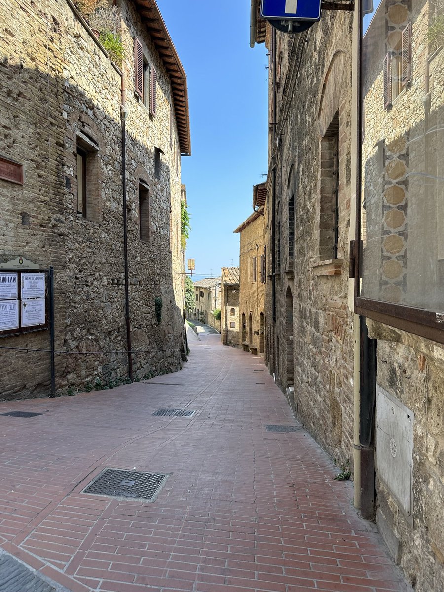 Global Politics & Law tweet media