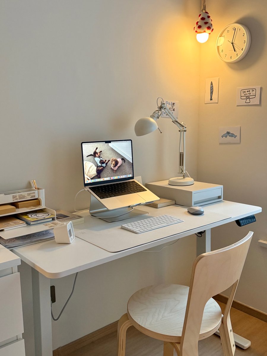 interiorsuckerr's tweet photo. https://t.co/PiPu96S3uv