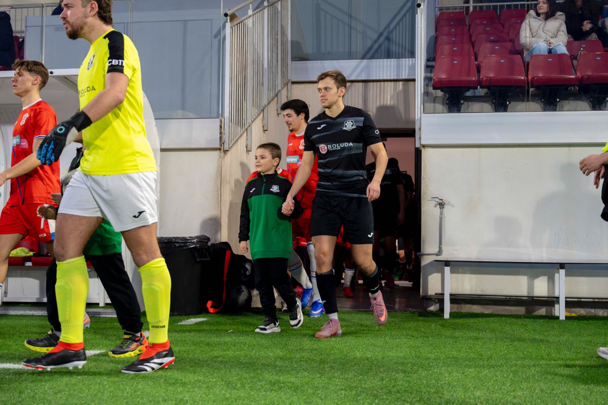 FC Hound Dogs tweet media