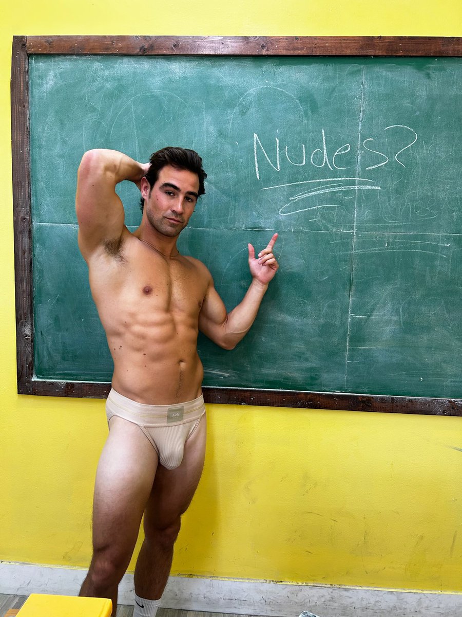 Axel Stone tweet media