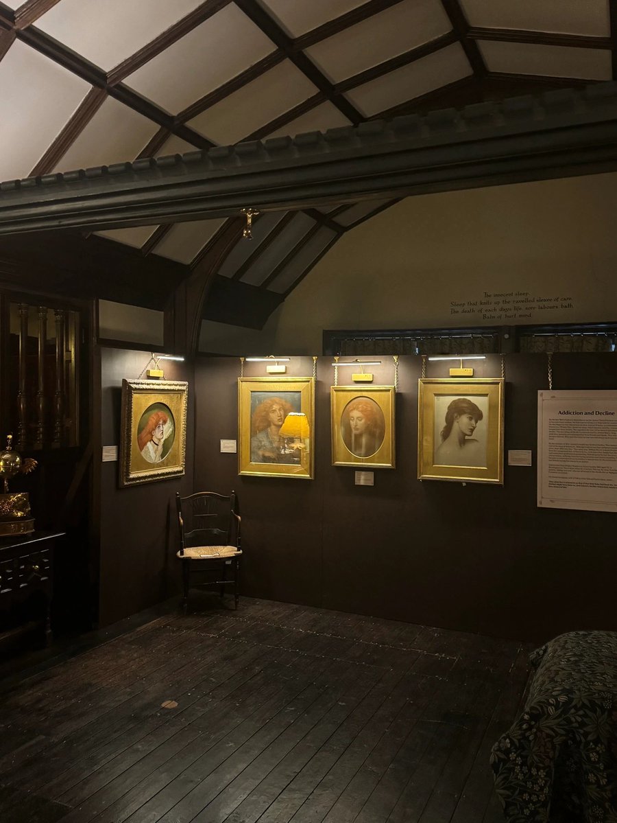 PreRaphaeliteSociety tweet media