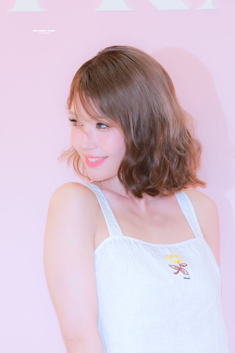 𝐒𝐞𝐫𝐚𝐩𝐡𝐢𝐜 𝐬𝐨𝐦𝐢 tweet media