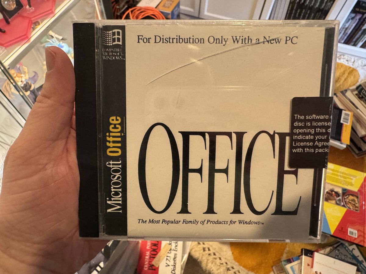 Cody Konior tweet media