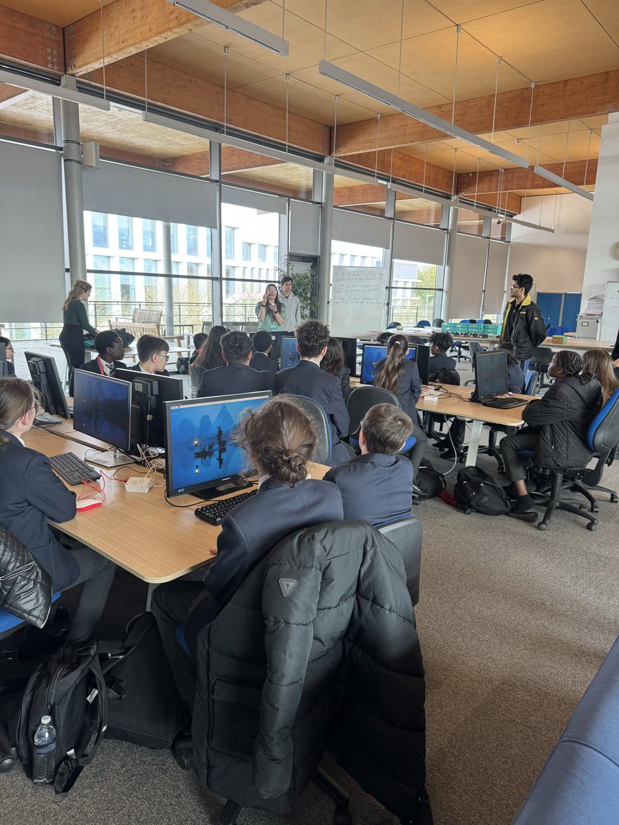 Astrea Academy Woodfields tweet media