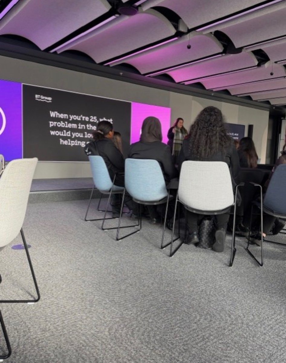 Oulder Hill Leadership Academy tweet media