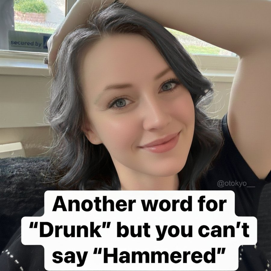 LadyValor tweet media