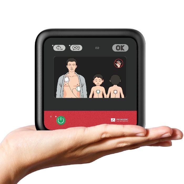 owenmorgs's tweet image. Introducing the Primedic HeartSave myPAD Core #AED. Another newbie to the market in the small &amp;amp; lightweight #defib category, weighing in at 1.1kg. It’s obviously compact, but this really is another pocket-sized device. #CPR #Ambiwlans primedic.co.uk
