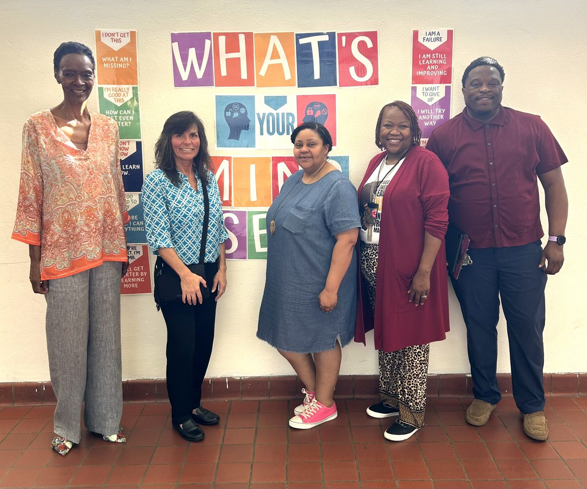 Maria D. Sells tweet media