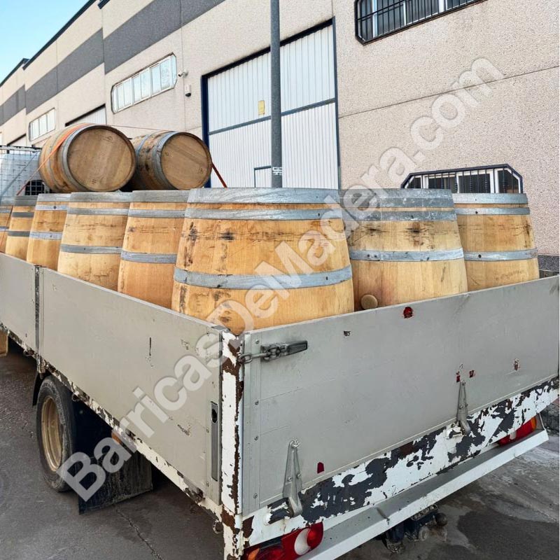 barricasmadera's tweet photo. Need barrels but not a full truckload?
No problem! We also prepare partial orders, adapting to the exact quantity you need.

Quality, flexibility, and tailored solutions for every customer.
Contact us and we’ll help you find the best option.

#barrels #oakbarrels #winebarrels https://t.co/kuaG17lekK