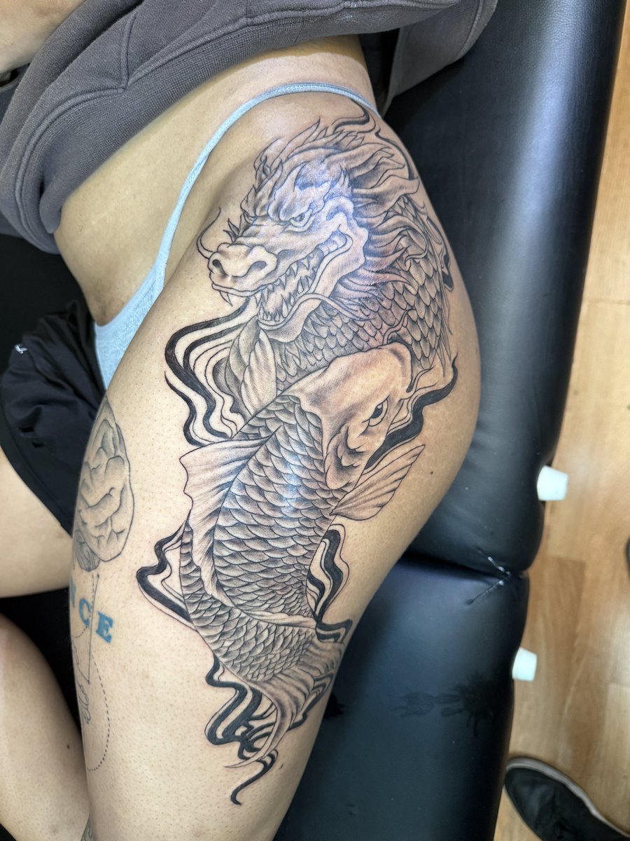 LOLOTATTOOZ's tweet photo. Who’s next #lasvegaslocals #vegaslifestyle https://t.co/RAWdsOoK2e