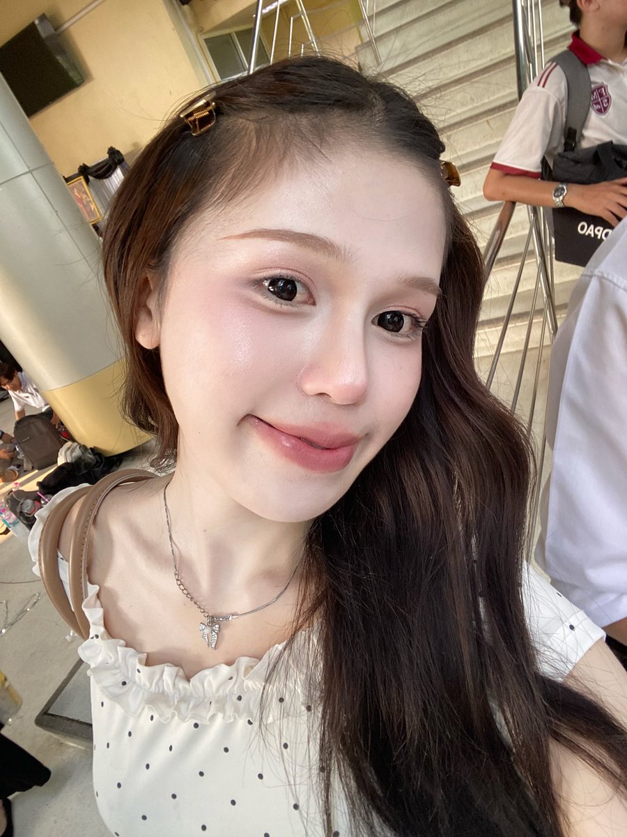 รรินนน tweet media