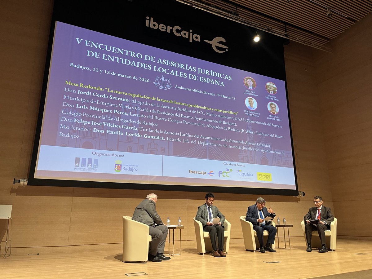 #5EncuentroALEL Mesa: la nueva tasa de basura con Jordi Cerdà de <a href="/FCC_Group/">FCC</a>, Felipe José VILCHES de <a href="/LetradosLocales/">LetradosLocales</a> , Luis Márquez de <a href="/icaba_tw/">ICA Badajoz</a> y Emilio Lorido de <a href="/aytodebadajoz/">Ayuntamiento Badajoz</a>