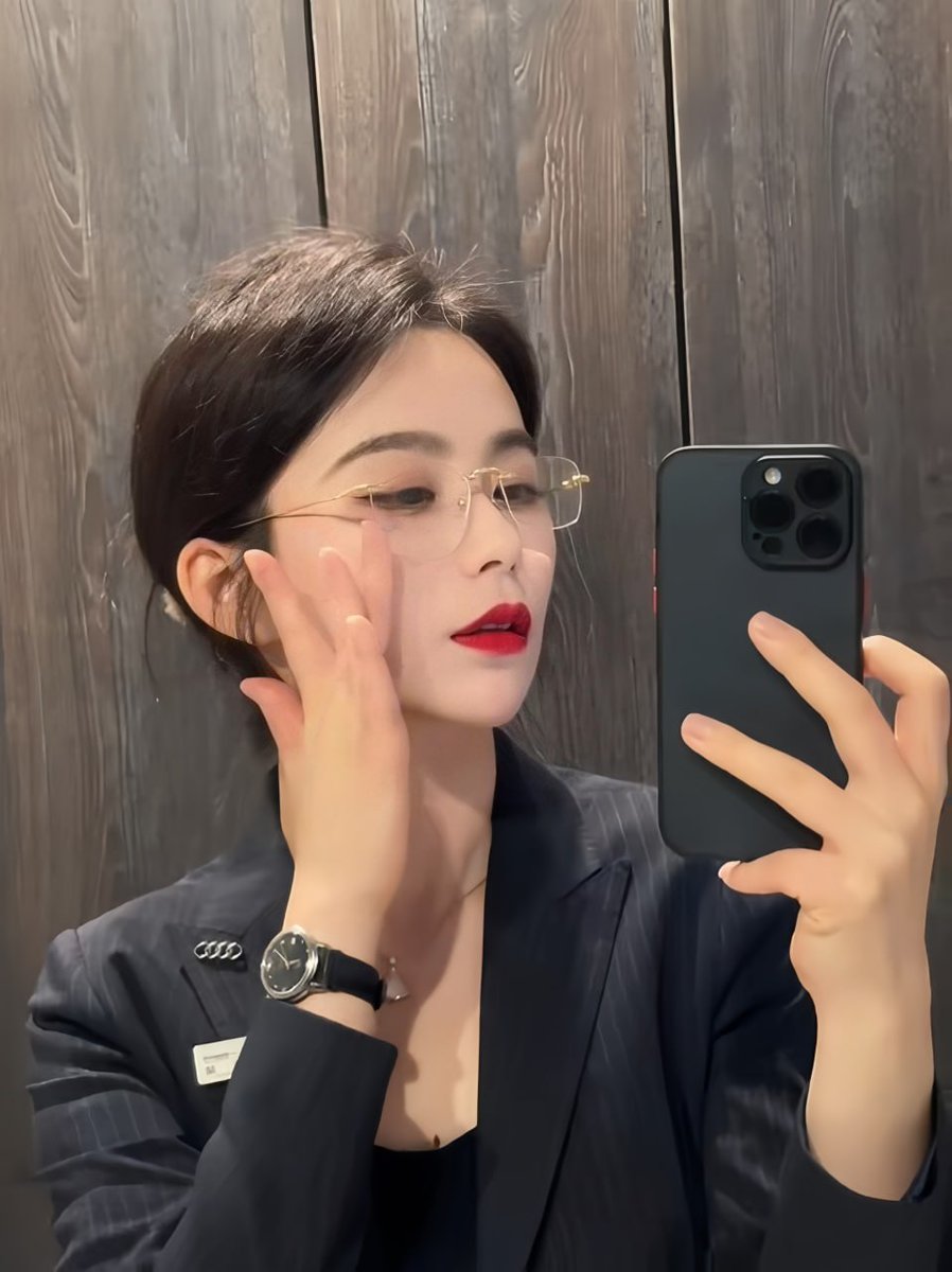 年少有为开奥迪 少妇都为你着迷~

客户反馈试驾体验感很好🥰

实况 点❤️留言77全都有份 https://t.co/KoOV6l24sB
