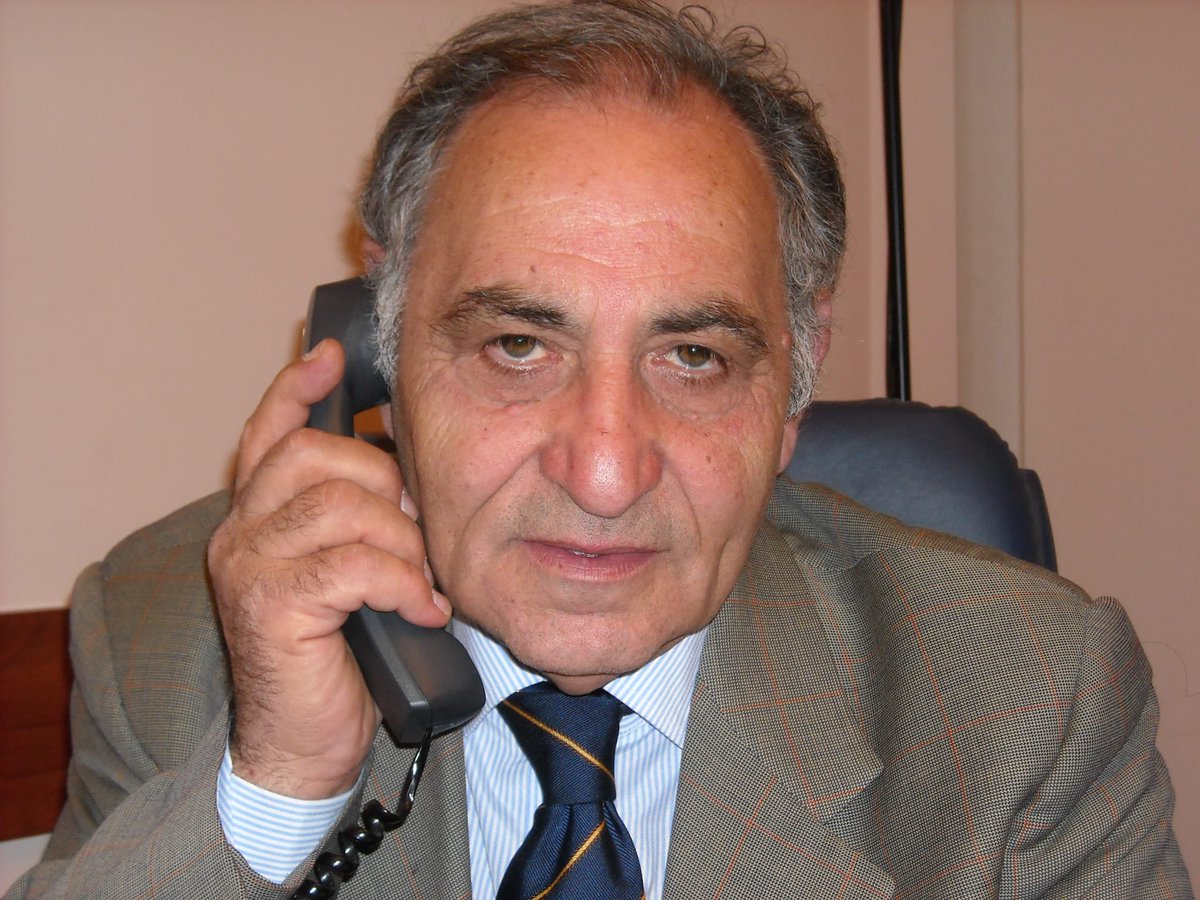 Ci stringiamo al dolore della famiglia di Peppe Sagliocco, pilastro della UILTuCS Campania.Ha “creato” il sindacato negli alberghi a Napoli, guidato vertenze, difeso lavoratrici e lavoratori con dedizione e onestà. Punto di riferimento per tutti noi.
La sua memoria resterà viva