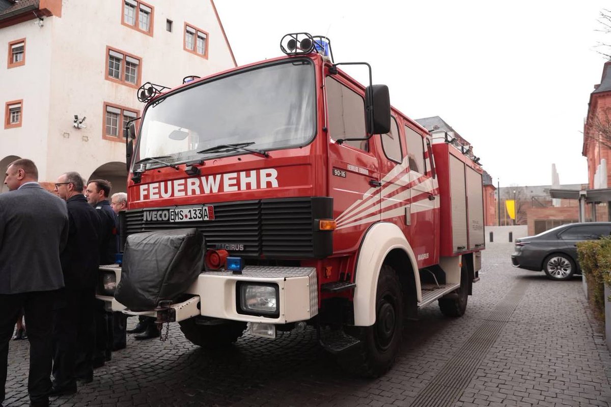 German Aid to Ukraine tweet media