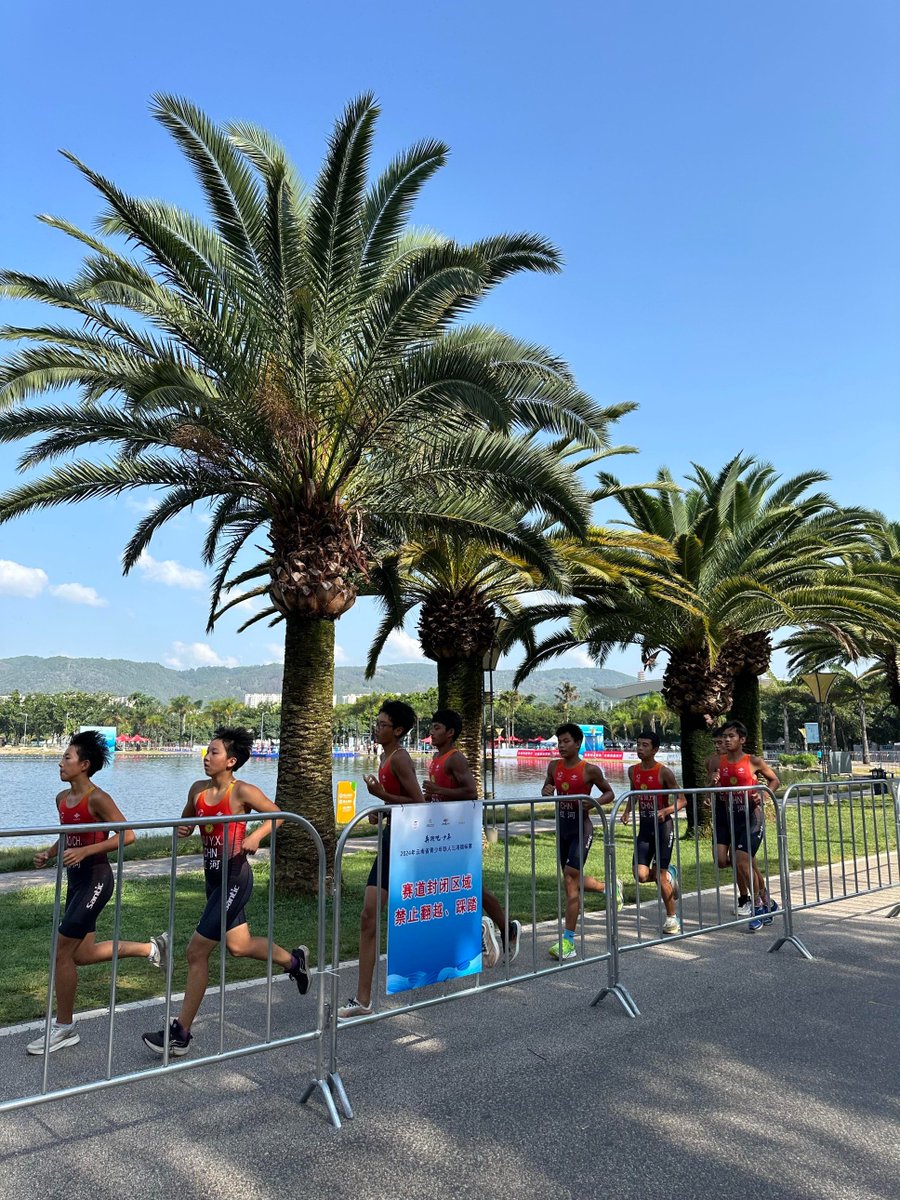 lnThaMnoay tweet media