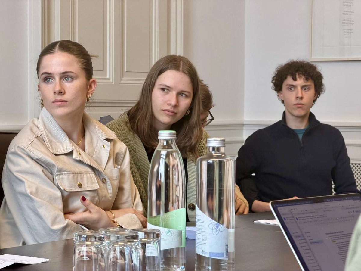 Guy Parmelin tweet media