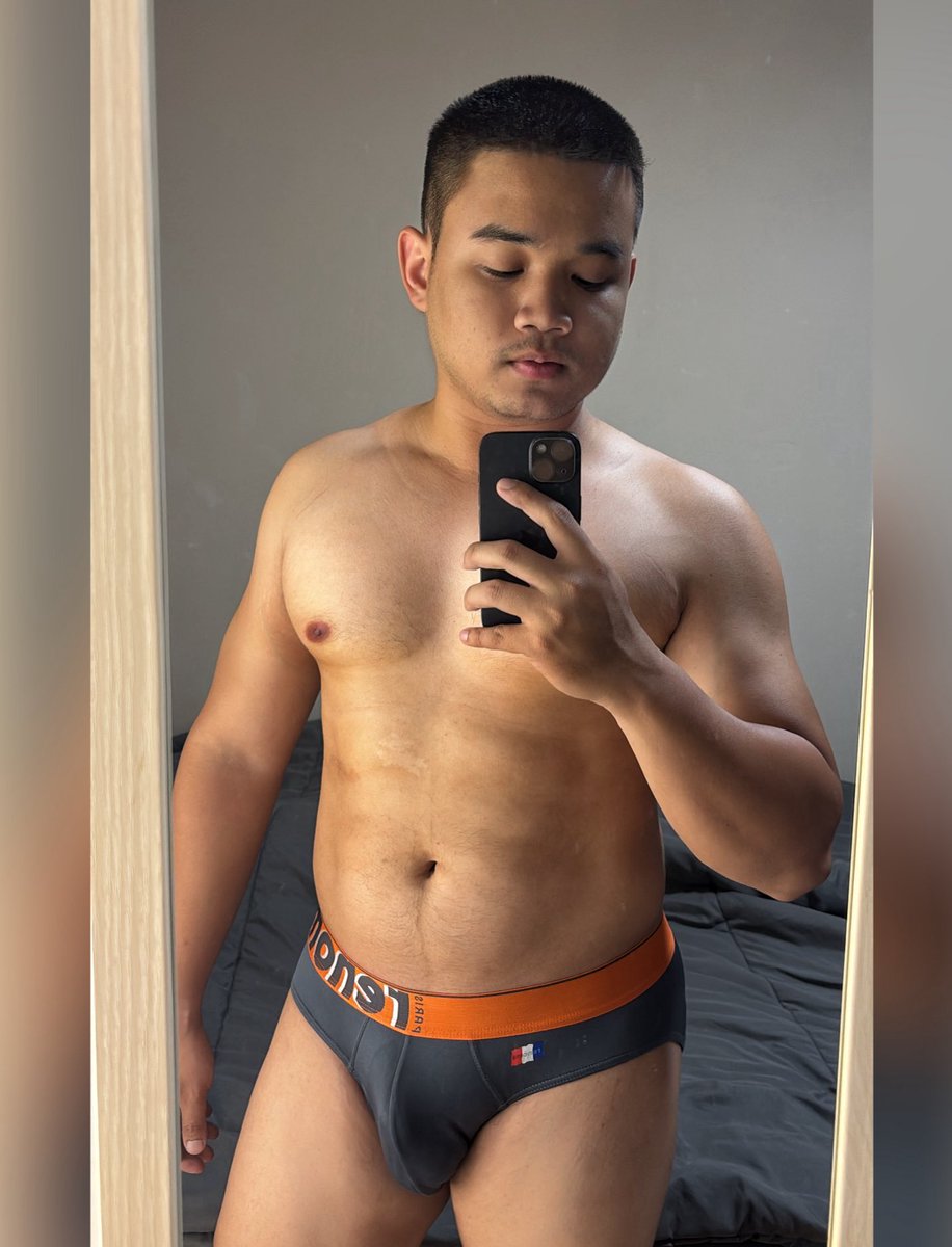 ดีเอ็มเคบอย 🥩 tweet media