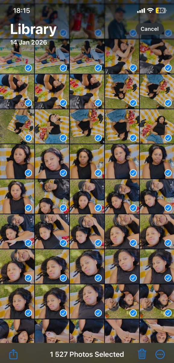 Mashesha_RSA's tweet photo. “Deleting pictures after breaking up has to be the most painful part!!🥲💔 Today decided to remove every memory we created in our relationship it is hard but I have to let go💔💔💔💔💔💔” https://t.co/F0aBrLNxvU