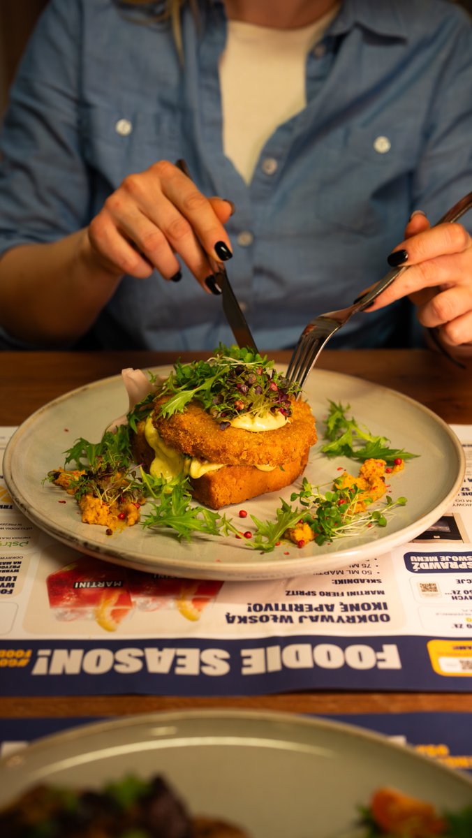 Aleksandra Daniel tweet media