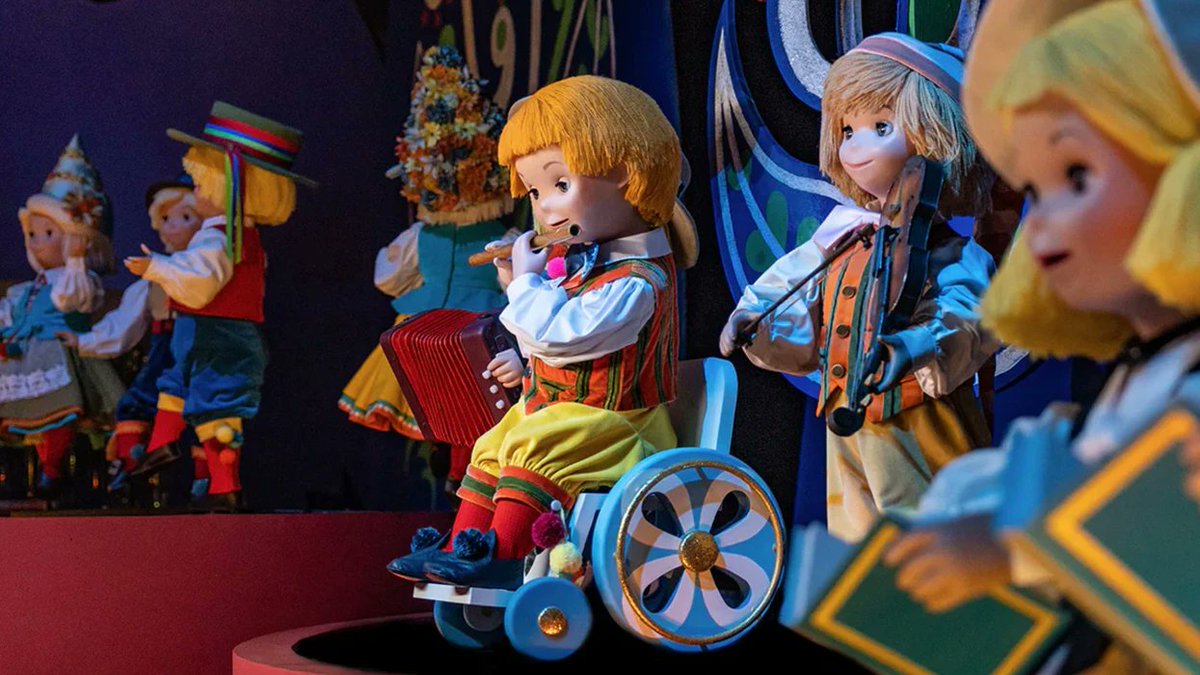 blooloop tweet media