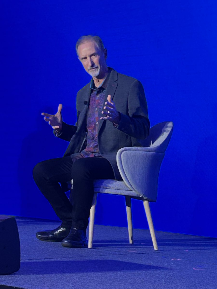 Great working Siri Co-founder Tom Gruber and the wonderful team at team at <a href="/economistimpact/">Economist Impact</a> for Technology for Change Asia in Hong Kong.
Loved hearing Tom’s story about how the name Siri came about and so many insights on AI and innovation.