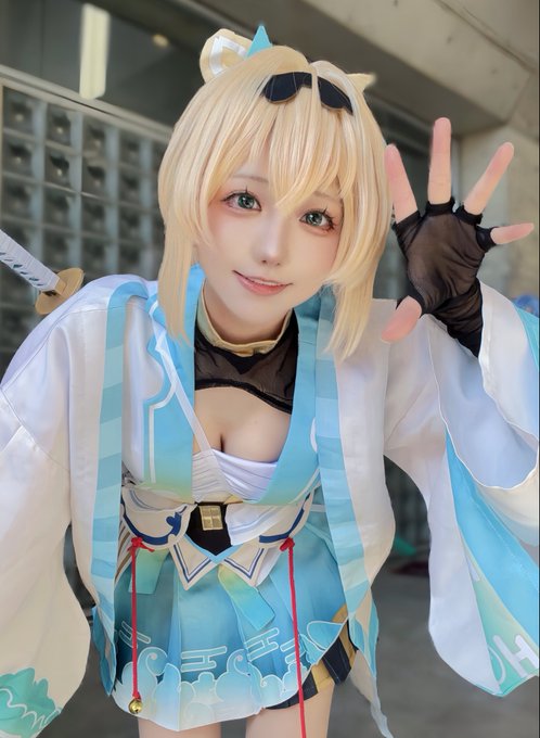 Twitterのコスプレ画像3