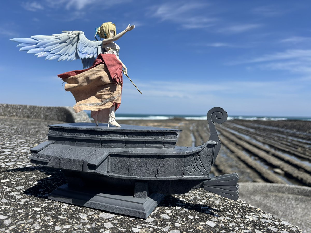 【1点限定作品】灰白の聖域 /オブジェ サモトラケのニケが実際には青と赤で彩色されていた話。いまいち