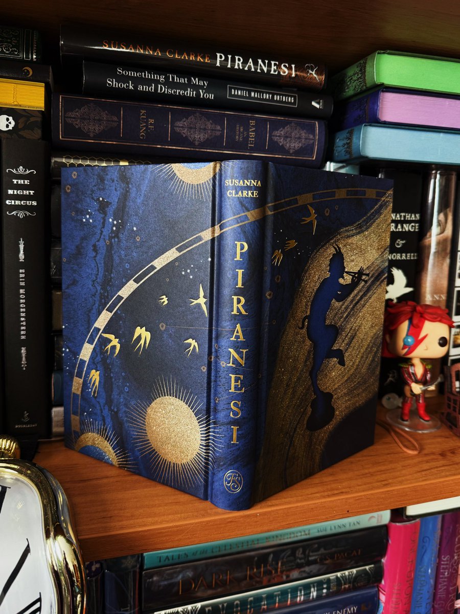 sullenpoetry's tweet image. one day one pretty book from my collection: Piranesi by Susanna Clarke (the folio society edition)