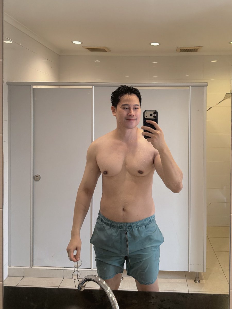 SleepyBurger🌵 tweet media