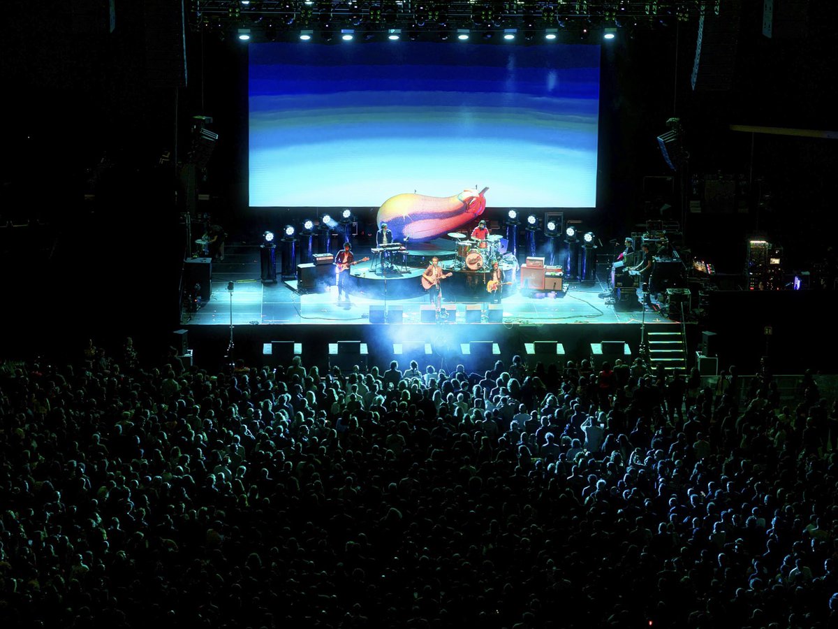 @sidonie_ tweet media