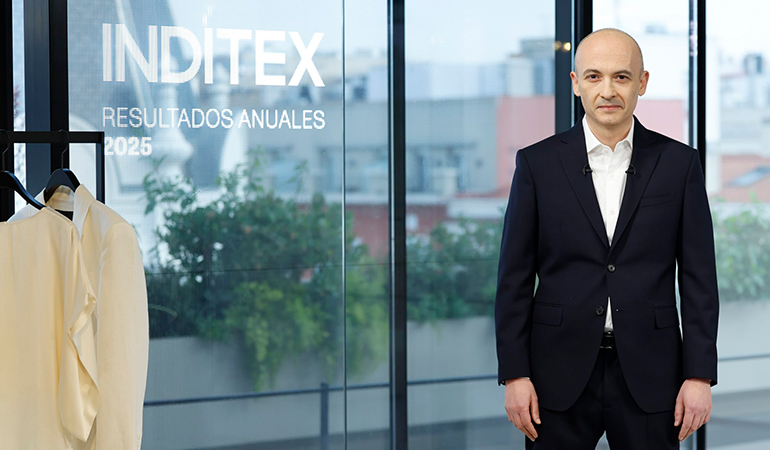 blackwhitedergi's tweet photo. Inditex’ten 2025’te güçlü büyüme ve performans
#Business #Zara #MassimoDutti #PullBear #Bershka #Oysho
Ayrıntıları okumak için tıklayınız:
https://t.co/1LQEHeCGfm https://t.co/szncsW265P