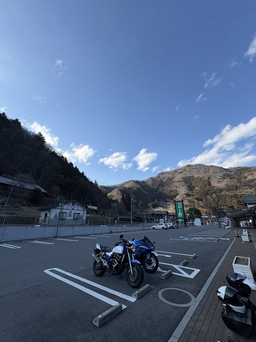 kyrielil21's tweet photo. せっかくだから色んなところに行きたい https://t.co/mBkdPQ12Z4