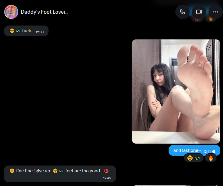 AlexaStone48343's tweet photo. true foot loser💋

#wankbattle https://t.co/5ATSOxEqdH