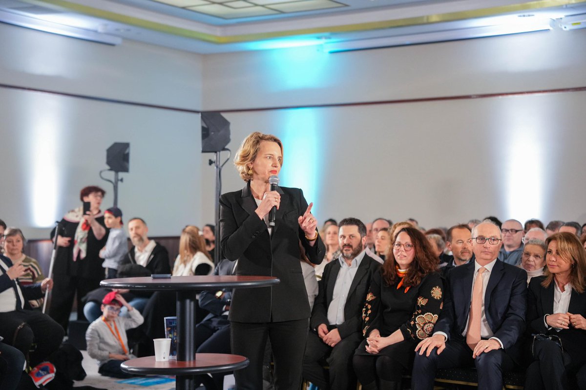 Lies Messatfa tweet media