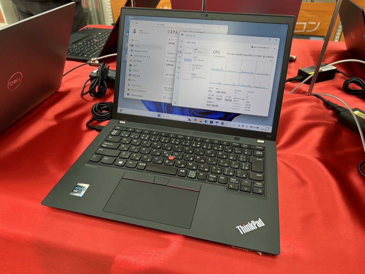 PCcomfullAKB4's tweet photo. 今週の秋葉原4号店限定セール!
③【ThinkPad X13 Gen2】
状態の良い11世代ノート!
マットな質感で高級感ありの外観✨MIL規格クリアの頑丈さで、持ち運び安心!
また、キーの打感が良く、事務作業捗る♪プログラマーにも人気の1台です🤗
10台限定!
#lenovo #thinkpad #x13gen2 #秋葉原 https://t.co/hSz5uZNRuj