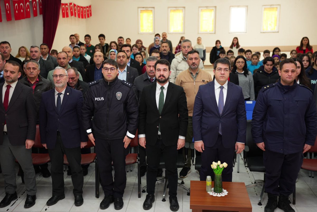 12 Mart İstiklâl Marşı’nın Kabulü ve Mehmet Âkif Ersoy’u Anma Programı kapsamında ilçemiz Gökçeali Emir Yücel İlk/Ortaokulu konferans salonunda düzenlenen programda; 

Milletimizin bağımsızlık ruhunu ve vatan sevgisini en güçlü şekilde yansıtan İstiklâl Marşı’mızın kabulünün yıl